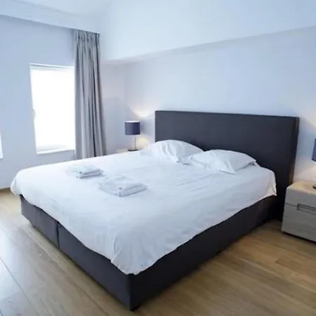 Spacious 2-bedroom In The Heart Of